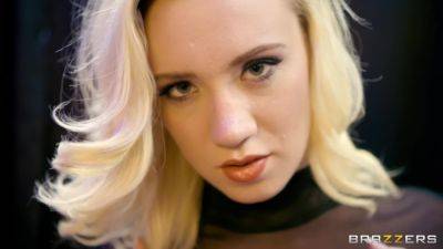 Bounce Her With Bill Bailey, Bailey Brooke - Brazzers - hotmovs.com