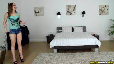 Olivia Grace - Play With Me - RealityKings with Tony B, Olivia Grace - hotmovs.com - Brazil