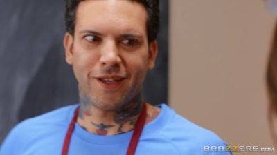 Easy Ride-Her With Small Hands, Gabbie Carter - Brazzers - hotmovs.com