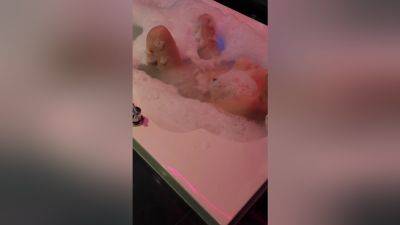 I Entered My Stepsisters Room And She Gave Me A Blowjob - desi-porntube.com - India