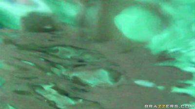 I Heart Emma With Levi Cash, Emma Heart - Brazzers - hotmovs.com