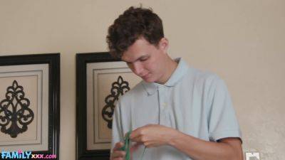 Stepmom's wet pussy is so hot and sweet, you won't believe it! - sexu.com