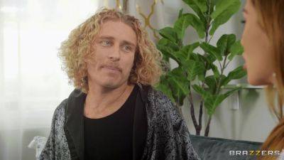 Michael Vegas - Door-To-Door Pornstar With Michael Vegas, Azul Hermosa - Brazzers - hotmovs.com