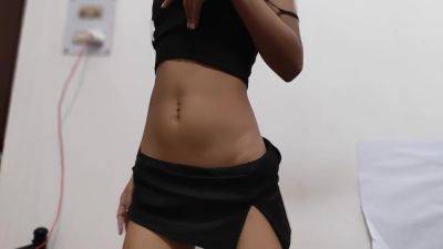 Collection) Trying To Insert Various Objects At Home Into The Vaginal Opening - desi-porntube.com - India