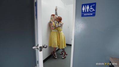 Isiah Maxwell - Chantal Danielle - Chantal Danielle, Isiah Maxwell And Kitty Quinn In Shameless Tarts Ir Threesome Emotional Clip - hotmovs.com