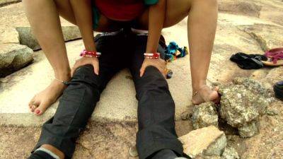 Khet Kam Garna Aako Bauju Lai Jungel Ma Pathayera Tesko Mathi Chadera Maza Diyo - Nepali Porn Star - desi-porntube.com - India - Nepal