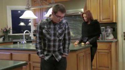 I Fucked My Stepmom - hotmovs.com