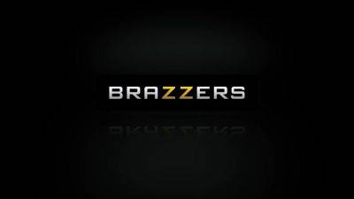 Ariella Ferrera - Sean Michaels - Trading Races With James Deen, Ariella Ferrera, Sean Michaels, Sarah Blake - Brazzers - hotmovs.com - Colombia