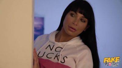 Juicy Brunette Rubs Cunt When Enjoying A Hard Cock Inside With Valentina Ricci - hotmovs.com