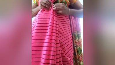 Swetha Tamil Wife Saree Strip Show - desi-porntube.com - India