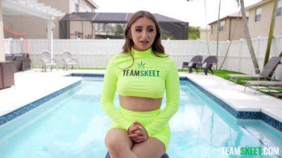 Nicky Rebel - Penelope Kay - Penelope Kay & Nicky Rebel in Everybody Loves Penelope - TeamSkeetAllStars - hotmovs.com