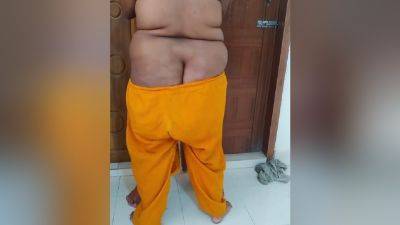 Desi Bahu Rani Ko Sasur Ji Ne Tapa Tap Chudai Jab Shuva Ki Excersize Kartihu - desi-porntube.com