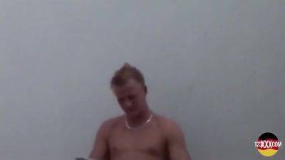 She Loves Sucking Cock More Than Eating Food - hotmovs.com