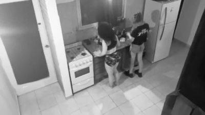 Me Cojo Al Novio De Mi Amiga Mientras Limpia - hotmovs.com