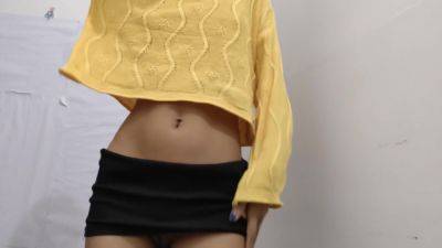 South Indian Maid Showing - desi-porntube.com - India