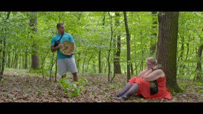 MATURE4K. Kinky mature giantess Diana loves pet play in stockings with 2 strangers in public - hotmovs.com - Czech Republic