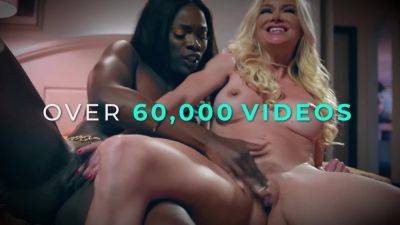 GIRLSWAY Stacked Blonde MILFs Christie Stevens London River Dee Williams Have PASSIONATE 3 WAY - hotmovs.com