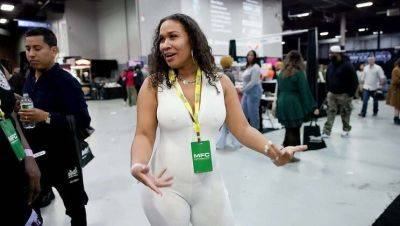 Sarah Lace - New - Parking Lot Action with Horny Latinas! - porntry.com