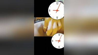 Today Exclusive-desi Chick Shows Her Boobs - desi-porntube.com - India