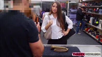 Extremely Hot Big Booty Darling Gets Pussy Banged In The Pawnshop - hotmovs.com