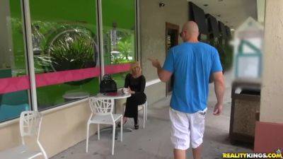 Levi Cash - Lick It Up - RealityKings with JMac, Levi Cash, Bruno Dickens, Esmi Lee, Lia Ezra - hotmovs.com