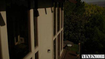 Naomi Woods And Seth Gamble In Sexy Blonde Fucked By Stepbrother 12 Min - hotmovs.com