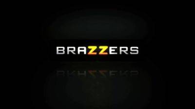 A Night Of Role Play With Johnny Sins, Breanne Benson - Brazzers - hotmovs.com
