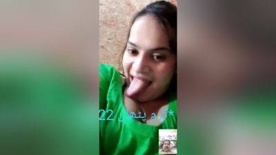 Today Exclusive -paki Chick Shows Her Boobs And Pussy 1 - desi-porntube.com