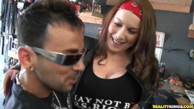 James Brossman - Feels Good - RealityKings with James Brossman, Choky Ice, Henessy - hotmovs.com