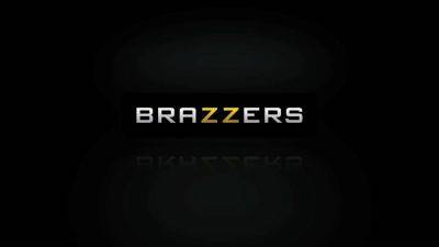 A Healing Massage With Ramon Nomar, Jessie Rogers - Brazzers - hotmovs.com - Brazil