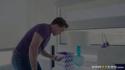 Carolina Sweets - Dear Diary, I Want To Fuck My Stepbrother With Carolina Sweets, Kyle Mason - Brazzers - hotmovs.com