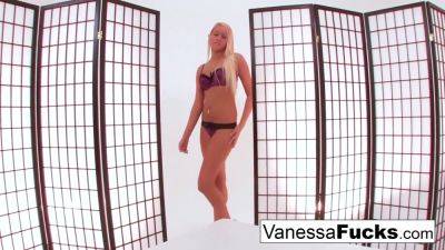 Vanessa Little And Vanessa Cage In Pounds Cute Little Vanessa - hotmovs.com