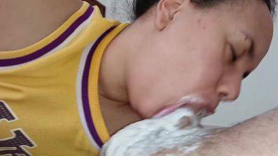 So Smeared, This Bitch Delights In Of Sperm, She Fucks Her With Her Extreme Blowjob - desi-porntube.com - India