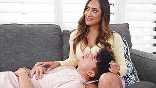 Chloe Amour - Horny Stepmilf Chloe Amour Wants Stepsons Raw Meat in Her Taco - ah-me.com