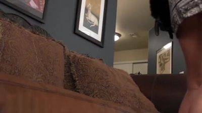 Feet Vs Balls - Obey Melanie - hotmovs.com