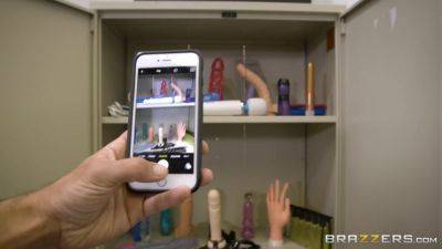 Sneaking Into The Teacher's Lounge With Sean Lawless, Natasha Nice - Brazzers - hotmovs.com - France