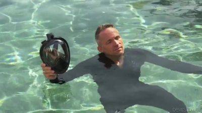 Excellent Sex Movie Oiled Fantastic With Marcus London And Dolly Leigh - hotmovs.com - Britain