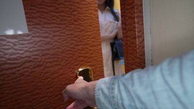 人の心とかないんか？彼氏くんとのデートほっぽり出してNTR - senzuri.tube