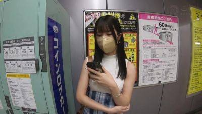 170cm元地下アイドルりさ(25)のパパかつ - senzuri.tube