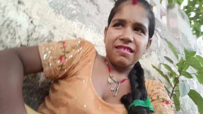 Devar Bhabhi - Devar Bhabhi - Bhabhi Ko Nahi Mila Land To Bhabhi Ne Finger Se Nikala Pani - desi-porntube.com - India