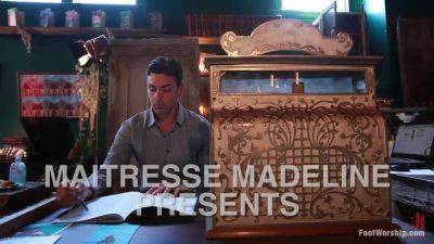 Size 8 1/2: Maitresse Madeline Gets Fucked - Kink - hotmovs.com