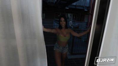 Gives An Oral Gift With Megan Fiore - hotmovs.com