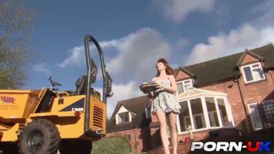British Ginger Sabrina Jay gets nailed hard at the farm - sexu.com - Britain