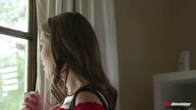 Steve Holmes - Paige Owen, the horny babysitter, gets ready for a wild ride with Steve Holmes - sexu.com