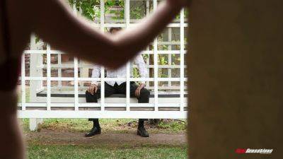 Steve Holmes - Ashley Adams squirts all over new dick & husband Steve Holmes gets a hard fuck - sexu.com