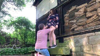 Auf Verlassenen Bauernhofen Kann Man Gut Sex Haben - hotmovs.com - Germany