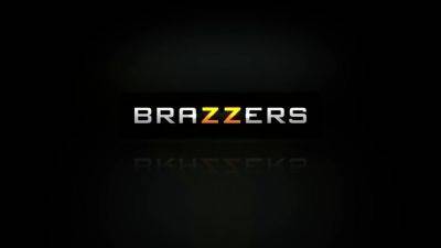 Night Moves With Van Wylde, Sarah Blake - Brazzers - hotmovs.com