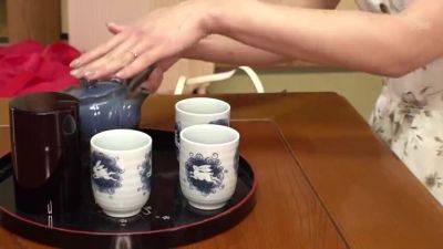 QLIAMIJQZSSEXINHOA41GVH669 - upornia.com - Japan