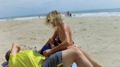 Jane R In I Cum Again In Front Of Everyone! 5 Min - hclips.com