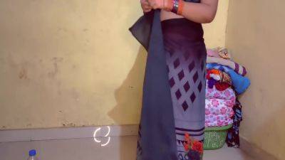 Hot Indian Stepmom Got Good Fucked By Stepson After Shower - desi-porntube.com - India